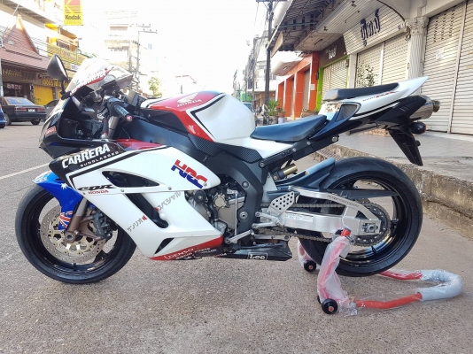 ขายแลกเทิร์น HONDA CBR1000 ปี2005 เดิมๆ สีสวยลายCARRERA ท่อแต่ง ระบบไฟครบ อินวอย สรรพสามิตร ราคา 155 ขายแลกเทิร์น HONDA CBR1000 ปี2005 เดิมๆ สีสวยลายCARRERA ท่อแต่ง ระบบไฟครบ อินวอย สรรพสามิตร ราคา 155