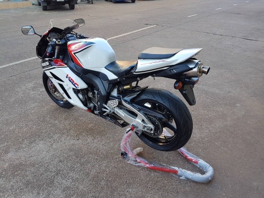 ขายแลกเทิร์น HONDA CBR1000 ปี2005 เดิมๆ สีสวยลายCARRERA ท่อแต่ง ระบบไฟครบ อินวอย สรรพสามิตร ราคา 155