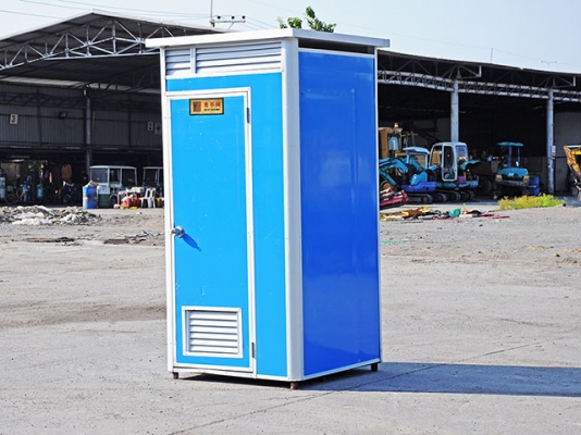 ขายห้องน้ำเคลื่อน ได้กับป้อมยามรักษาการ   ของใหม่ ยังไม่ได้ใช้งาน ขายยกชุด  ขายราคา 26,000 บาท