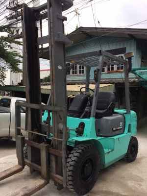 รถโฟล์คลิฟท์ mitsubishi 2.5 ตัน F18B เสาสูง4ม. ยางใหม่4เส้น เกีนร์ออโต้