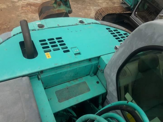 ขายKOBELCO SK135SR-1E   YY01  เก่าญี่ปุ่นแท้  มีลายแย๊ก  6,XXX  ชั่วโมง  เดิมๆๆ  เครื่องปั๊มดี  พร้อมใช้  โทร  089-3818694  ดวงนภา