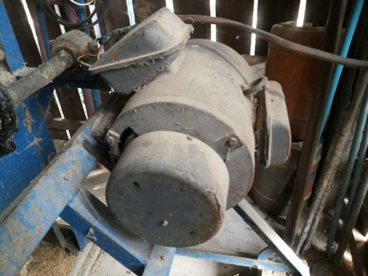 ขายตามสภาพ โรงสีข้าวพร้อมมอเตอร์3แรง