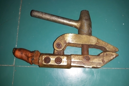 ขายปากคีบลดเชื่อมและคีบสายดินงานญี่ปุ่นทองเหลือง ขายปากคีบลดเชื่อมและคีบสายดินงานญี่ปุ่นทองเหลือง