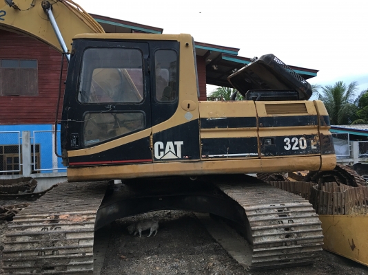 ขาย Cat320L V2 พร้อมใช้ เครื่องปั๊มดี มีลายแย็ก