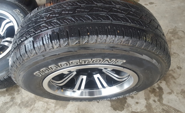 ล้อขอบ15 6รู139 กว้าง8 ยาง225/70/15 ปี14 4 ล้อ ล้อขอบ15 6รู139 กว้าง8 ยาง225/70/15 ปี14 4 ล้อ