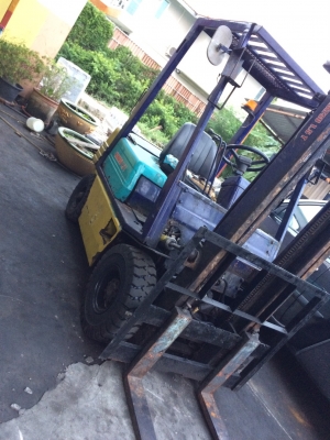 ขาย โฟรคลิฟท์ โคมะสุ ขีด 11 ดีเซล 1.5 ตัน