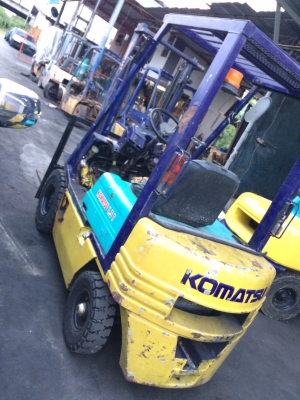 ขาย โฟรคลิฟท์ โคมะสุ ขีด 11 ดีเซล 1.5 ตัน