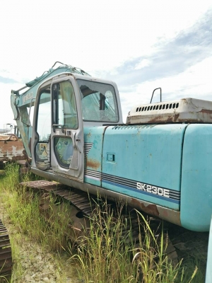 ลดราคาสุดๆกันไปเลยจ้า kobelco 230-6