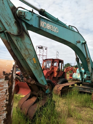 ลดราคาสุดๆกันไปเลยจ้า kobelco 230-6