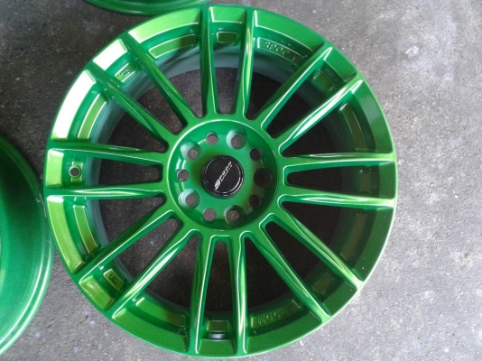 ล้อใหม่ ขอบ17นิ้ว5รู114 ครบชุด ขาย กิโล ละ 100 บาท