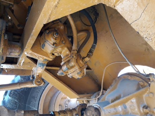 ขาย รถตัก KOMATSU JH30 สภาพดีพร้อมใช้งาน ต่อแขนขยายบุ้งกี๋แล้ว