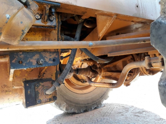 ขาย รถตัก KOMATSU JH30 สภาพดีพร้อมใช้งาน ต่อแขนขยายบุ้งกี๋แล้ว