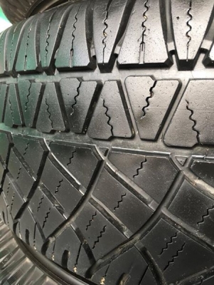 ขายล้อออฟโรดขอบ 16 กว้าง 8 ออฟ 0 MADE IN THAILAND พร้อมยาง Michelin 265 70 R16 ปี 15