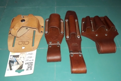 ขายกระเป๋าหนังใส่เครื่องมือ ใส่ค้อน ชุด4ชิ้น MADE IN USA. &amp;JAPAN