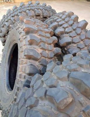 ขายยางลุยๆตะขาบ 35x10.5 R 16 ปลายปี 16 สวยๆ
