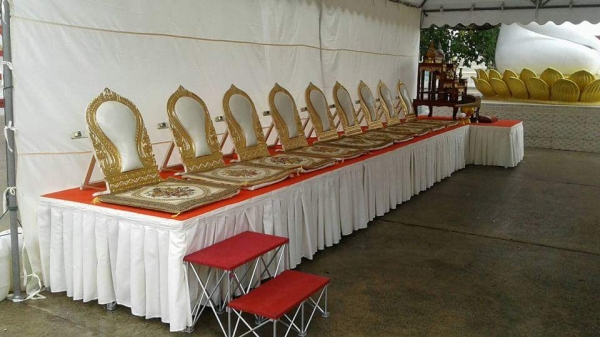 ให้เช่าพรมมือ1มือ2เช่าหญ้าเทียมจัดงานราคาถูกเช่าพื้นไม้โทร 0858125157