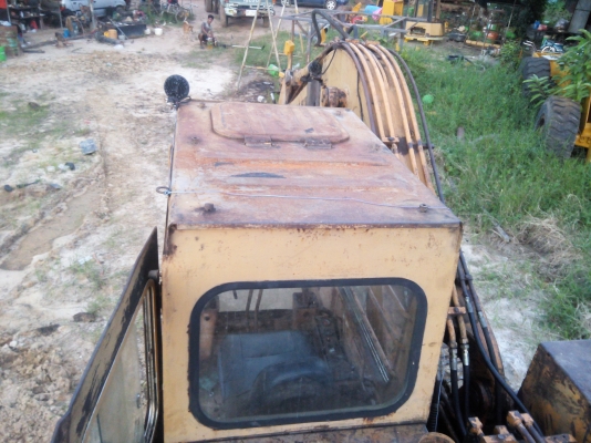 ขายรถแบคโฮ KOMATSU PC120-1 ราคา 420000