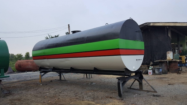 ขาย ถังน้ำมันขนาด16000 ลิตรสภาพสวยๆตามรูป ขาย ถังน้ำมันขนาด16000 ลิตรสภาพสวยๆตามรูป