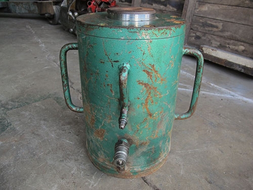 ขายกระบอกไฮดรอลิคแม่แรงขนาดใหญ่ แข็งแรง