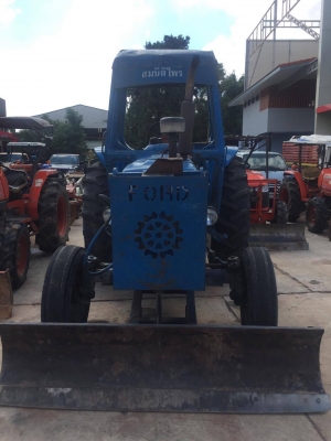 ฟอร์ด 6610 พร้อมใบดันดิน