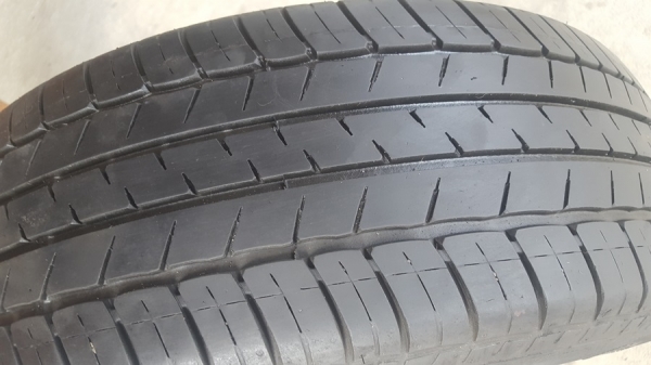 ขายล้อTOYOTA Altis ขอบ16 ยางปี14 4 ล้อ