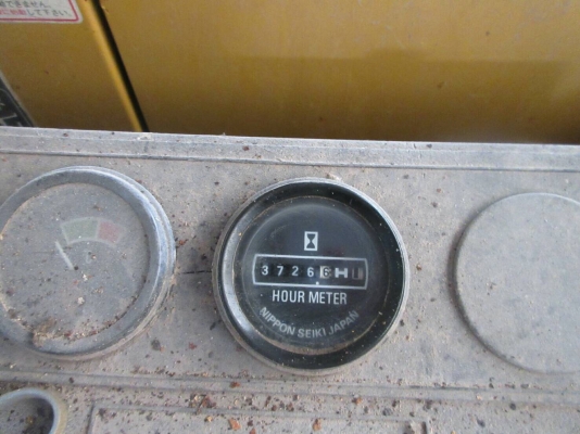 ีีรถตักมือสองสภาพพร้อมใช้งานจากญี่ปุ่น ีีรถตักมือสองสภาพพร้อมใช้งานจากญี่ปุ่น