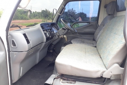 ขายรถ MITSUBISHI 4 ล้อเครื่อง 110 แรงตู้ 6บาน ปี 56 เครื่องดี ยางดี ครัทซีสวย ไม่ระบุราคา ศุภากร 081