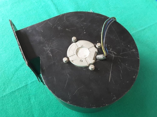 พัดลมหอยโข่ง ไฟ 220V