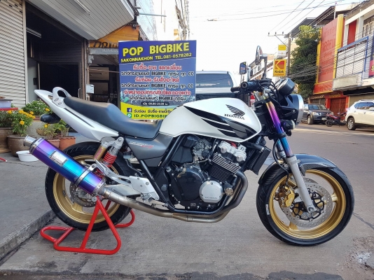 ขายแลกเทรินร์คับ HONDA CB400 TECH3 ปี2006 แฮนด์แต่ง ท่อแต่งฟลูไทเทเนียม แกนโช๊คแต่ง ยางหน้าหลังเต็ม 