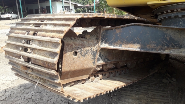 ขายรถแบ็คโฮ KOMATSU PC200-8MO ใช้งาน 6 พันชั่วโมง สภาพนางฟ้าเดิมๆ ทำงานสมบูรณ์ทุกระบบ