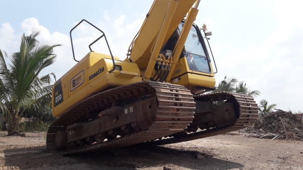 ขายรถแบ็คโฮ KOMATSU PC200-8MO ใช้งาน 6 พันชั่วโมง สภาพนางฟ้าเดิมๆ ทำงานสมบูรณ์ทุกระบบ