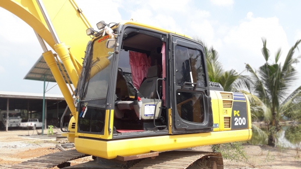 ขายรถแบ็คโฮ KOMATSU PC200-8MO ใช้งาน 6 พันชั่วโมง สภาพนางฟ้าเดิมๆ ทำงานสมบูรณ์ทุกระบบ