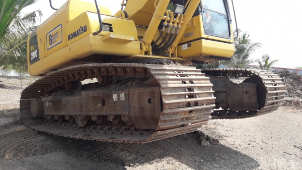 ขายรถแบ็คโฮ KOMATSU PC200-8MO ใช้งาน 6 พันชั่วโมง สภาพนางฟ้าเดิมๆ ทำงานสมบูรณ์ทุกระบบ