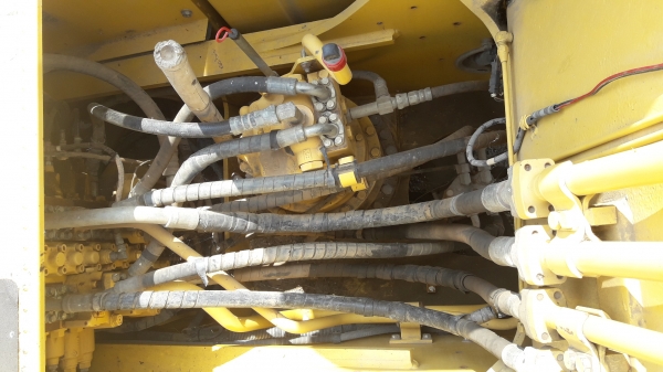 ขายรถแบ็คโฮ KOMATSU PC200-8MO ใช้งาน 6 พันชั่วโมง สภาพนางฟ้าเดิมๆ ทำงานสมบูรณ์ทุกระบบ