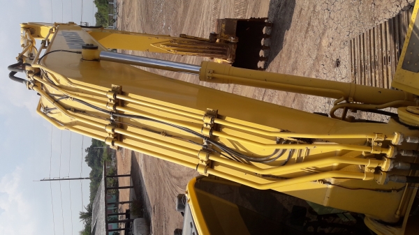 ขายรถแบ็คโฮ KOMATSU PC200-8MO ใช้งาน 6 พันชั่วโมง สภาพนางฟ้าเดิมๆ ทำงานสมบูรณ์ทุกระบบ