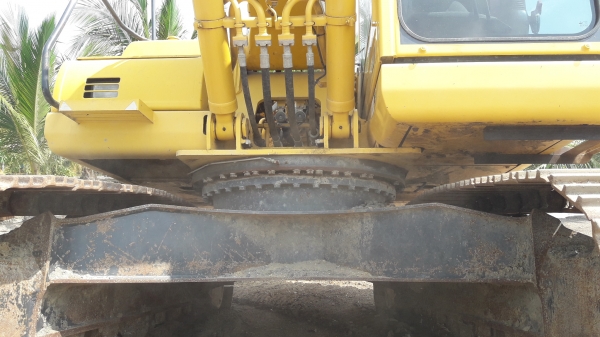 ขายรถแบ็คโฮ KOMATSU PC200-8MO ใช้งาน 6 พันชั่วโมง สภาพนางฟ้าเดิมๆ ทำงานสมบูรณ์ทุกระบบ