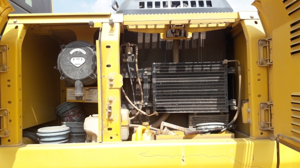 ขายรถแบ็คโฮ KOMATSU PC200-8MO ใช้งาน 6 พันชั่วโมง สภาพนางฟ้าเดิมๆ ทำงานสมบูรณ์ทุกระบบ