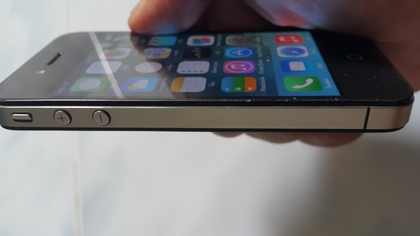 ขายไอโฟน 4