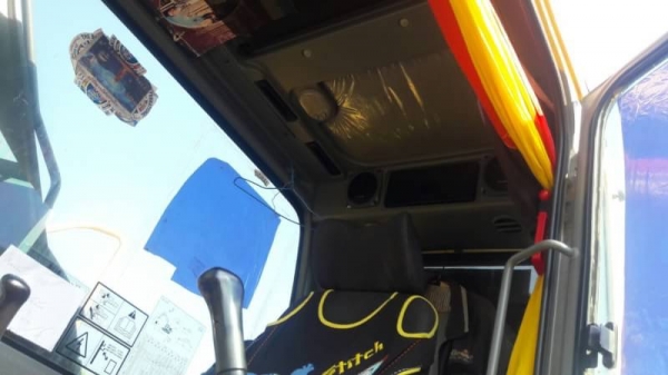 ขาย 999,999 VOLVO EC 210 B PRIME เครื่องดี ปั้มแรง เอวแน่น ช่วงล่างแน่น ไฟฟ้าฟ้าครบ เอกสารแจ้งจำหน่าย รถอยู่ กาญจนบุรี 090-772-3710 090-772-3708