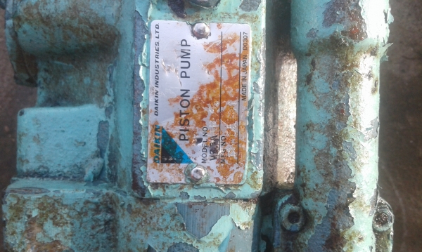 ขายปั้มนิ้ว 2 ตัวถอดจากเครื่องฉีดพลาสติก อีกตัว ถอดจากรถโม่ปูน คัฟ ขายปั้มนิ้ว 2 ตัวถอดจากเครื่องฉีดพลาสติก อีกตัว ถอดจากรถโม่ปูน คัฟ