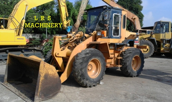 KOMATSU  WA100-1