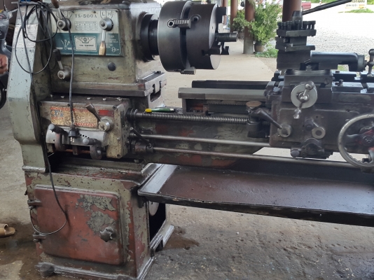 เครื่องกลึง 5 ฟุต ต้าชิง 3 เพลา 65,000 ด่วนๆๆๆ