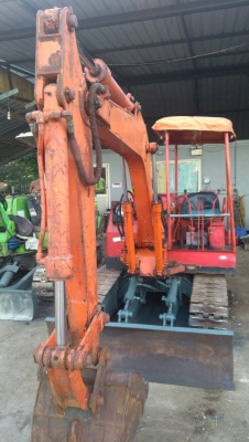 รถแบคโฮ IHI PC30 รถเก่านอก ยังไม่เคยใช้งานในไทย เครื่อง ISUZU 3 สูบ เครื่องดี ปั๊มแรง ไฟฟ้าครบ พร้อมใช้งาน มีเอกสารใบอินวอยซ์