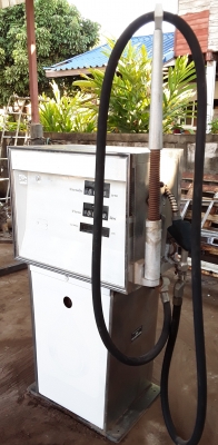 ขายด่วน ตู้จ่ายน้ำมันแบบต้วเลข ขายด่วน ตู้จ่ายน้ำมันแบบต้วเลข