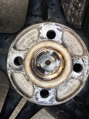 ล้อแท้ Cosmis ขอบ17 4รู100 กว้าง7.5 ET30 พร้อมยาง205/45ZR17 ล้อสวยไม่คดไม่ดุ้ง ล้อแท้ Cosmis ขอบ17 4รู100 กว้าง7.5 ET30 พร้อมยาง205/45ZR17 ล้อสวยไม่คดไม่ดุ้ง