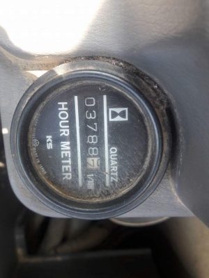 ขายจ้า KOBELCO SK100-3  มาร์คไฟว์  ซุปเปอร์  เก่าญี่ปุ่นแท้  3,XXX  ชั่วโมง  ตรวจเช็คระบบ  พร้อมทำสีใหม่  พร้อมใช้  โทร  089-3818694  ดวงนภา