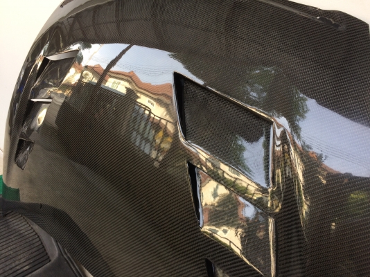 ฝากระโปรงเคฟล่า Toyota Wish ปี2004 สภาพสวย ยกใส่ได้เลย 081-5664383