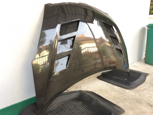 ฝากระโปรงเคฟล่า Toyota Wish ปี2004 สภาพสวย ยกใส่ได้เลย 081-5664383