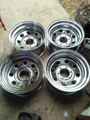 ขาย...กะทะล้อ ขอบ16ขาย8000..ติดต่อเบอร์นี้ 086-0748399