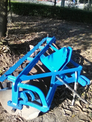 ขอขายผาน7 รถไถฟอดร์ สภาพดีพร้อมทำงานครับ